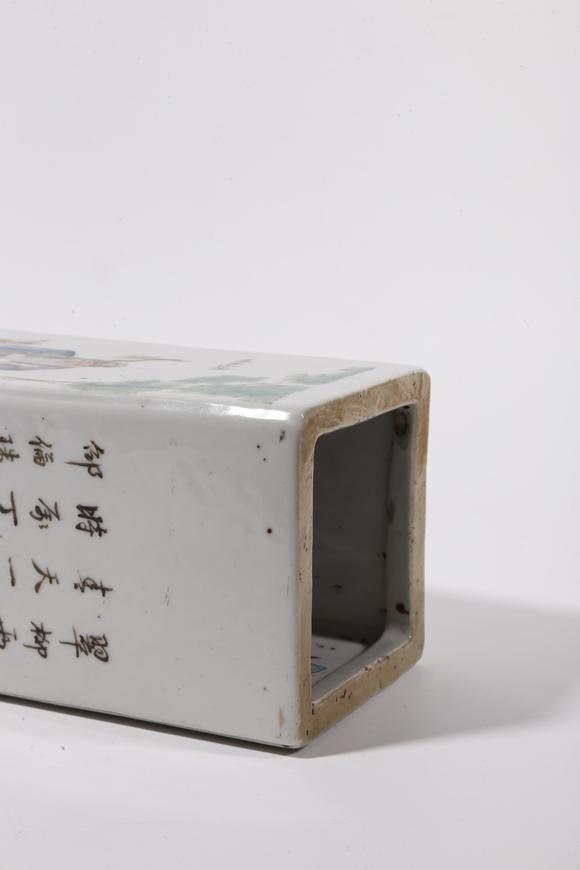 弘楊株式會社粉彩人物故事紋帽筒