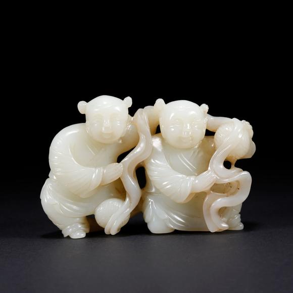 弘楊株式會(huì)社和田玉雕雙童子形擺件