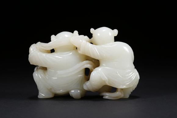 弘楊株式會(huì)社和田玉雕雙童子形擺件