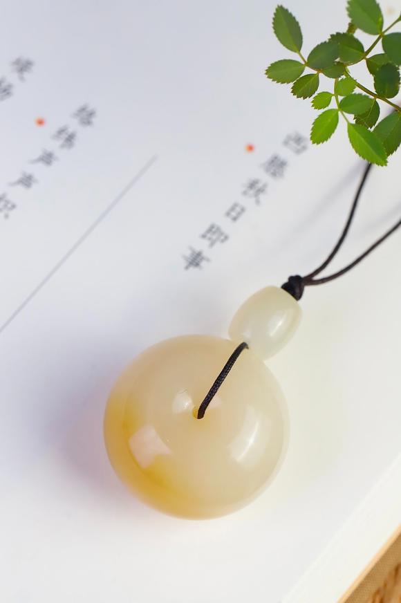 北京唐潮拍賣有限公司平安扣精品和田玉且末掛件