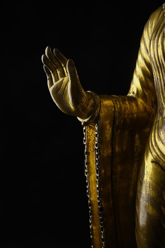 隆德拍賣株式會社17世紀(jì)鎏金釋迦摩尼