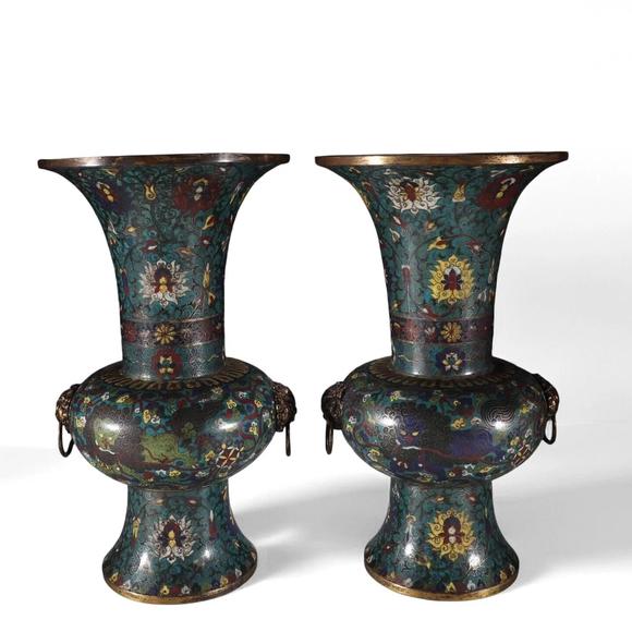 蘭亭古美術(shù)オークション明景泰銅景泰藍(lán)掐絲琺瑯花觚 一對