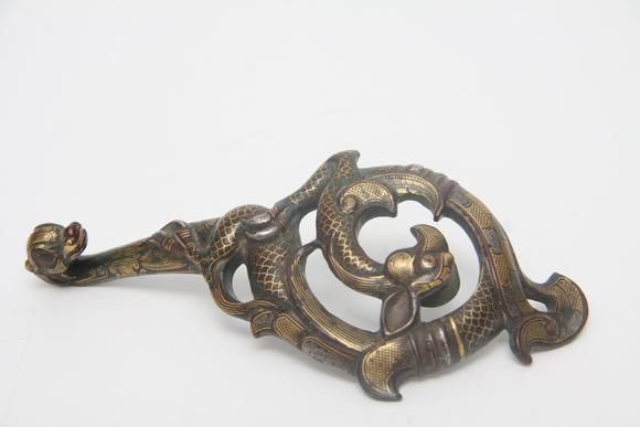 蘭亭古美術(shù)オークション漢  銅錯金龍鳳帶鉤