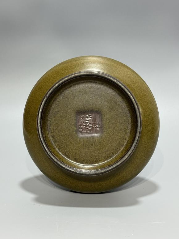 SEAVIEW AUCTIONS PTY LTDA Tea-Dust Glaze Flared Vase with Single Waist Ring, China, 18th century