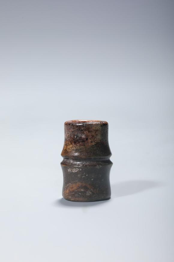 SEAVIEW AUCTIONS PTY LTDA Dark Jade Bamboo-Segment Tube Ornament, China, 3rd–2nd millennia BCE