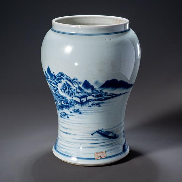 大阪國(guó)際清 青花山水人物水指