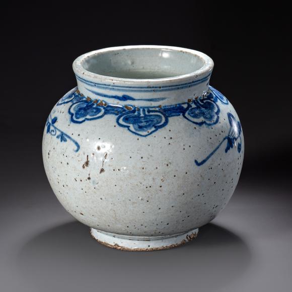 大阪國(guó)際李朝 花卉文壺