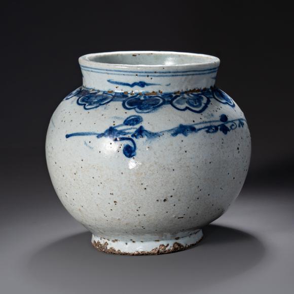 大阪國(guó)際李朝 花卉文壺