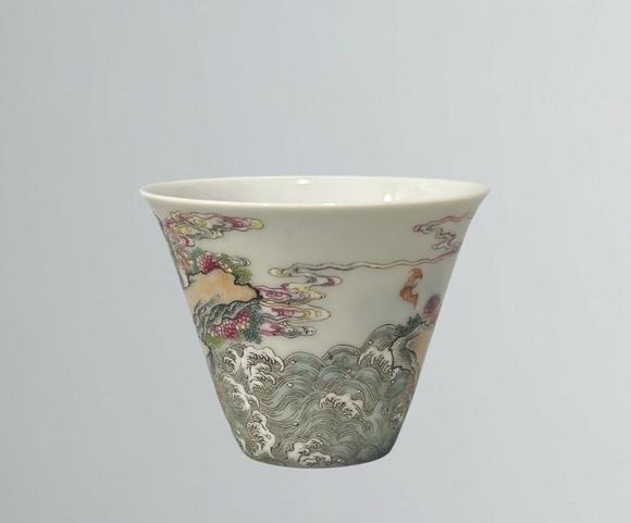東京蕓術(shù)清亁隆 粉彩福山壽海紋馬蹄杯