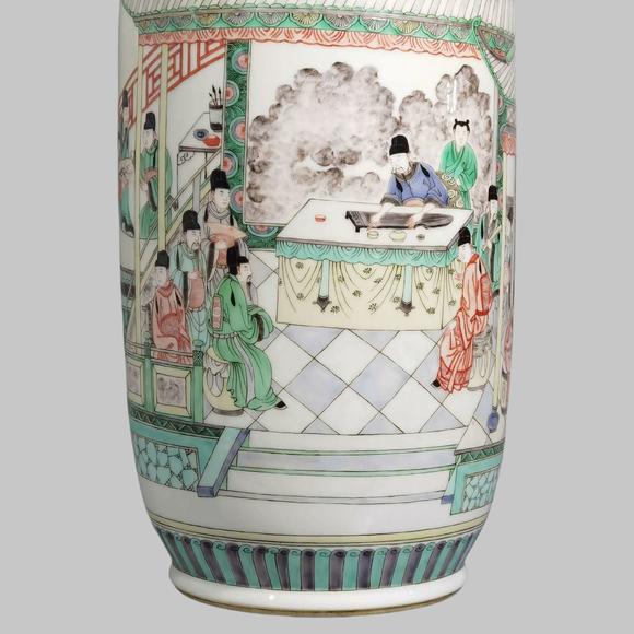 東京蕓術(shù)清康熙五彩十八學(xué)士圖棒槌瓶