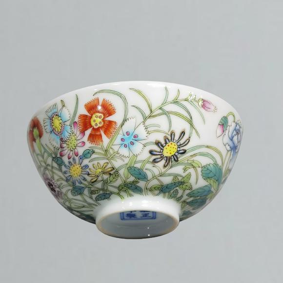 東京蕓術(shù)清雍正  年製琺瑯彩九秋圖茶圓