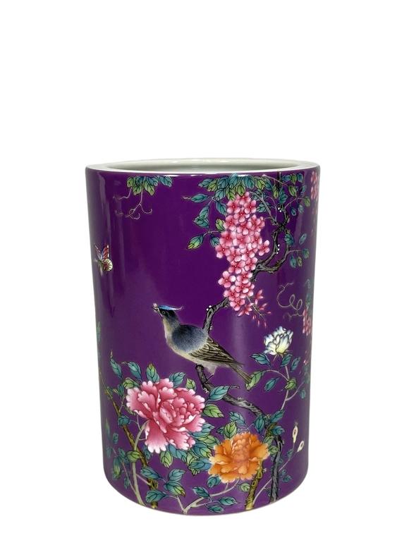 東京蕓術(shù)大清雍正 茄皮紫顏色釉粉彩花鳥花卉題詩筆筒