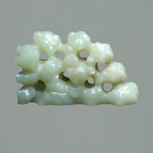 東京蕓術(shù)明以前 和田玉筆架
