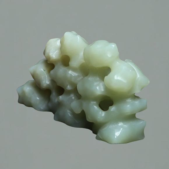 東京蕓術(shù)明以前 和田玉筆架