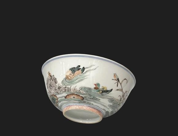 東京蕓術(shù)康熙 五彩花鳥紋碗