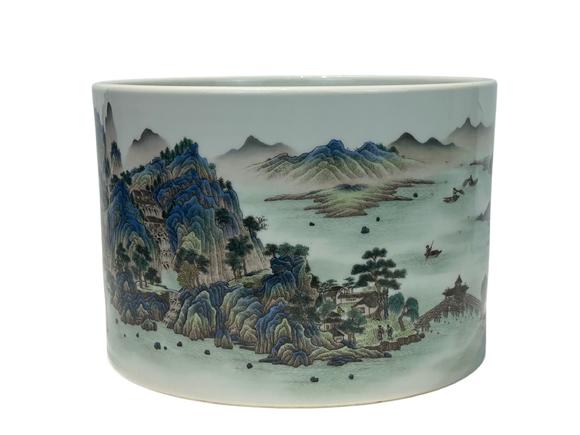 Castle AuctionA Chinese Famille Rose brush pot with landscape figure decoration, Qian Long Pr. 
