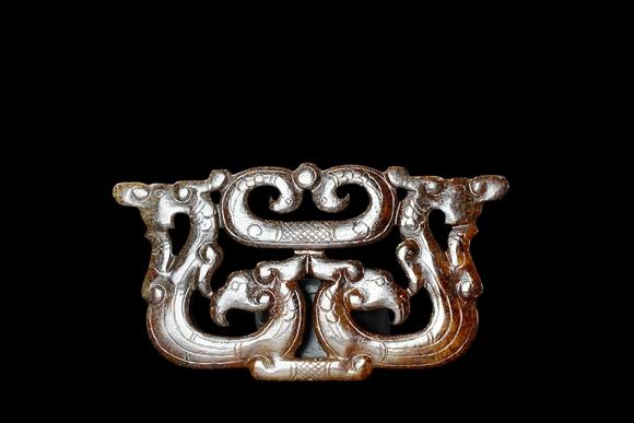 Castle AuctionA Jade ornament, 2th- 12th Pr.