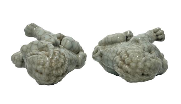 Castle AuctionA Chinese pair of lions, unkown age.