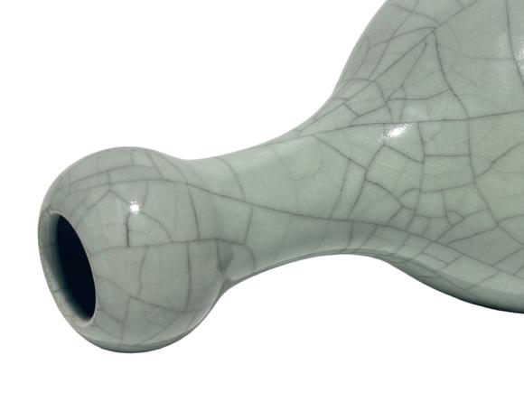 Castle AuctionGuan ware vase with garlic type mouth, Qian Long Pr. 