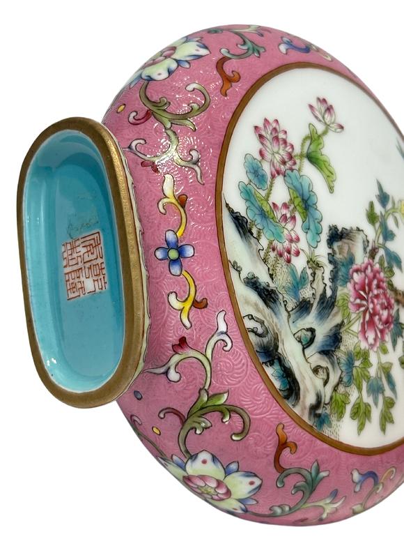 Castle AuctionA Chinese Rouge-red ground Famille Rose flat vase, Qian Long Pr. 