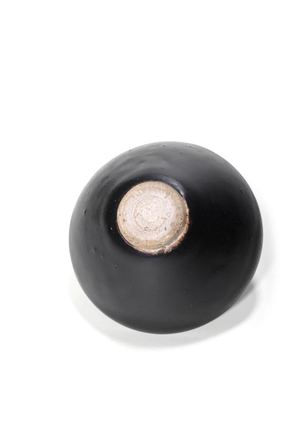 Castle AuctionA Black Glaze Tea Bowl, 12th–13th C Pr.