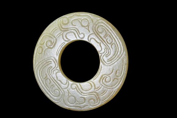 Castle AuctionA Jade ornament, 2th- 12th Pr.