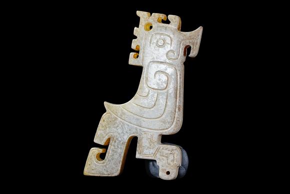 Castle AuctionA Jade ornament, 2th- 12th Pr.
