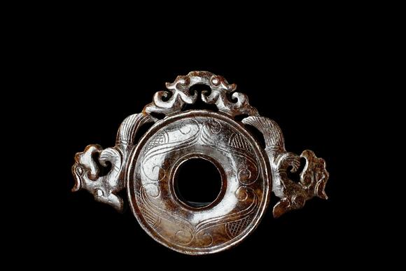 Castle AuctionA Jade ornament, 2th- 12th Pr.