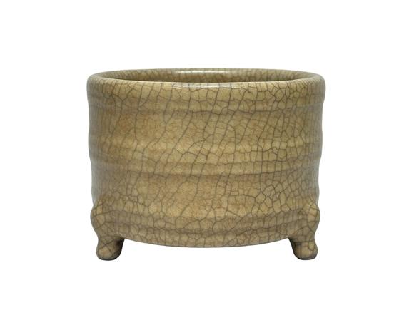Castle AuctionA guan ware censor, Ming Dynasty Pr. or earlier.