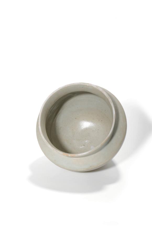 Castle AuctionA Qingbai Glaze Jar, 12th–13th C Pr.