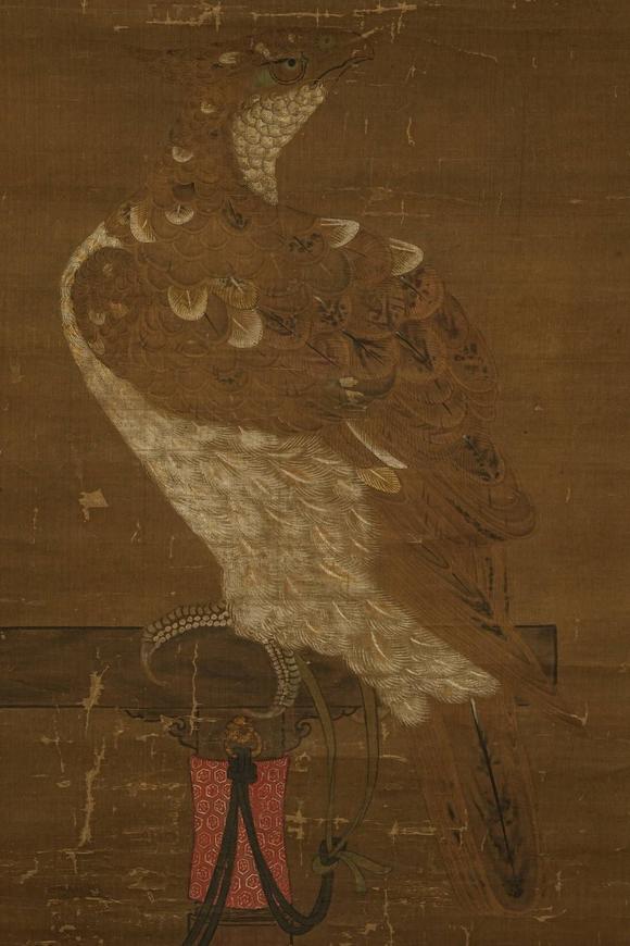 京都祇園會拍賣宋徽宗皇帝鷲之圖 絹本掛軸 宣和殿學(xué)士蔡京贊 延寶二年石川民部源宗弘獻(xiàn)上之（1674年）第三代仙臺藩主藤原一伊達(dá)綱宗舊藏 大正五年東京兩國美術(shù)俱樂部伊達(dá)家藏品入札 雙箱1674年 黑漆燙金原箱 參考資料附 日本古裂裝裱