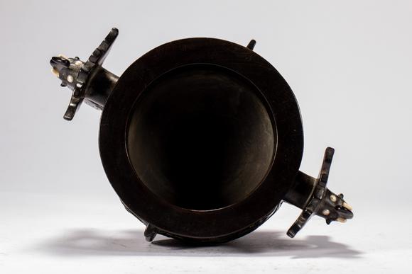 Eden Fine Antiques Galleries LLCA CHINESE AGARWOOD CENSER