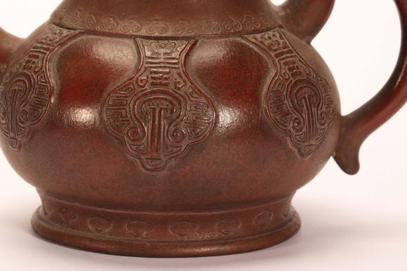 Eden Fine Antiques Galleries LLCA CHINESE YIXING ZISHA TEAPOT