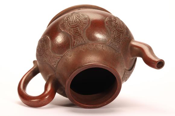 Eden Fine Antiques Galleries LLCA CHINESE YIXING ZISHA TEAPOT
