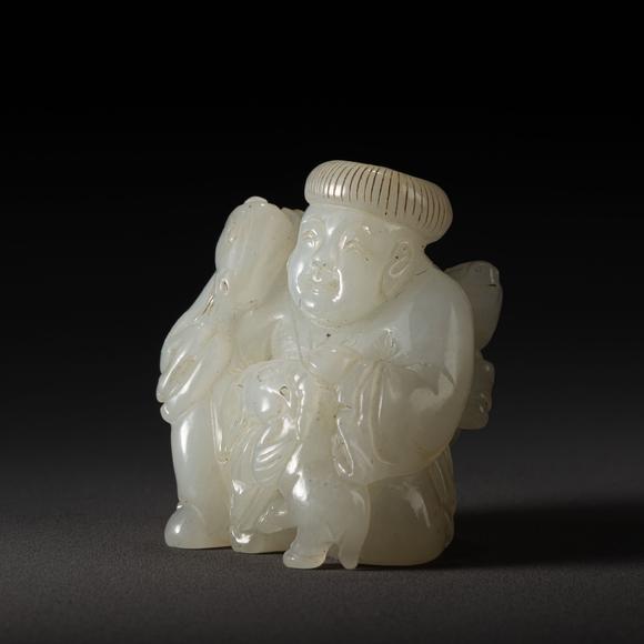 大阪美術(shù)商會清 白玉雕得意羊羊