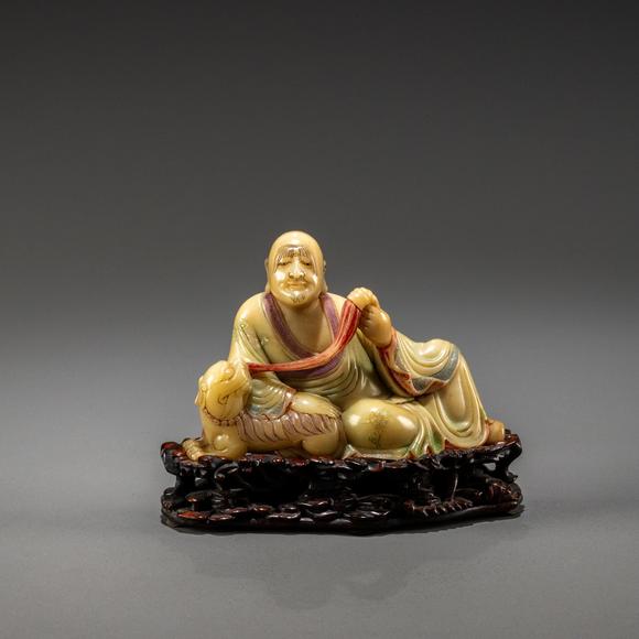 大阪美術(shù)商會(huì)清 壽山石雕笑獅羅漢