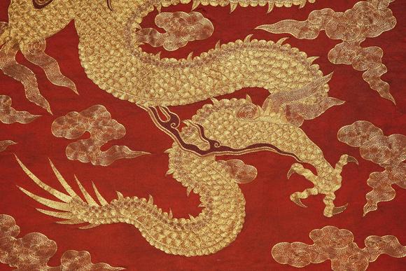 日本東競(jìng)株式會(huì)社清緙絲龍紋掛屏一對(duì)