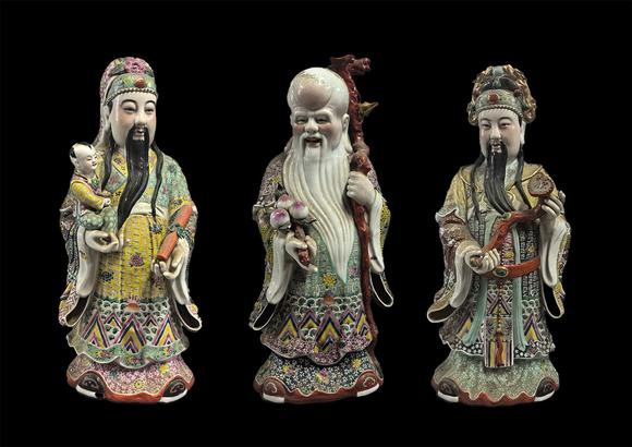 東京國際拍賣清代 粉彩福祿壽三星造像