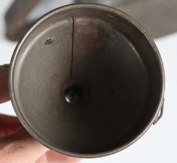 TooveysA Braime tin oil can, length 45cm, a Braime brass oiler and a tin funnel.