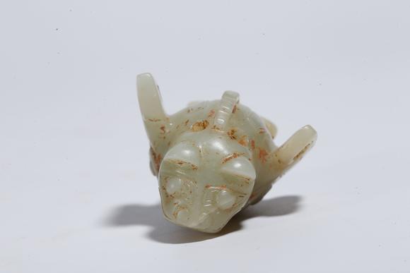 弘楊株式會(huì)社高古玉雕獸形掛飾
