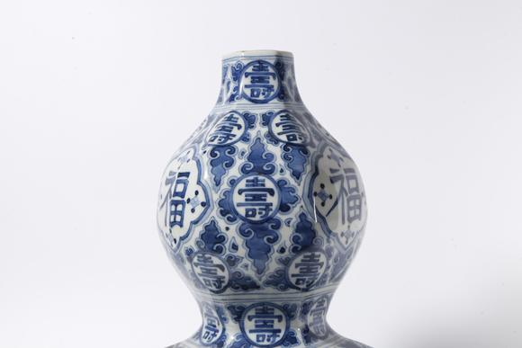 千美會(huì)青花福壽萬代紋葫蘆瓶