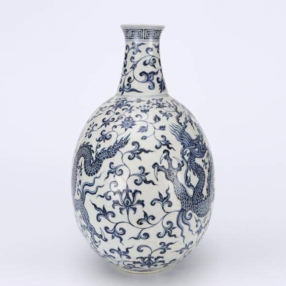 鐮倉美術(shù)明宣德 青花穿花龍紋扁壺
