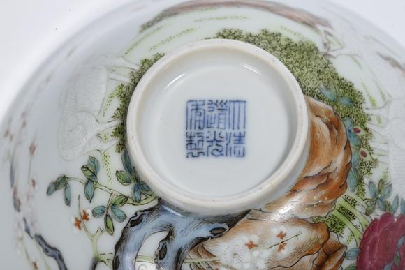 弘楊株式會社粉彩三羊開泰碗