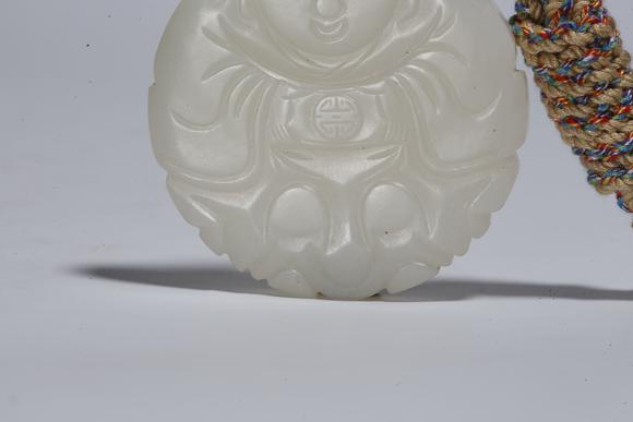 弘楊株式會(huì)社和田玉雕童子紋佩
