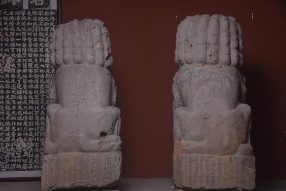 東京蕓術(shù)迎門(mén)獅
