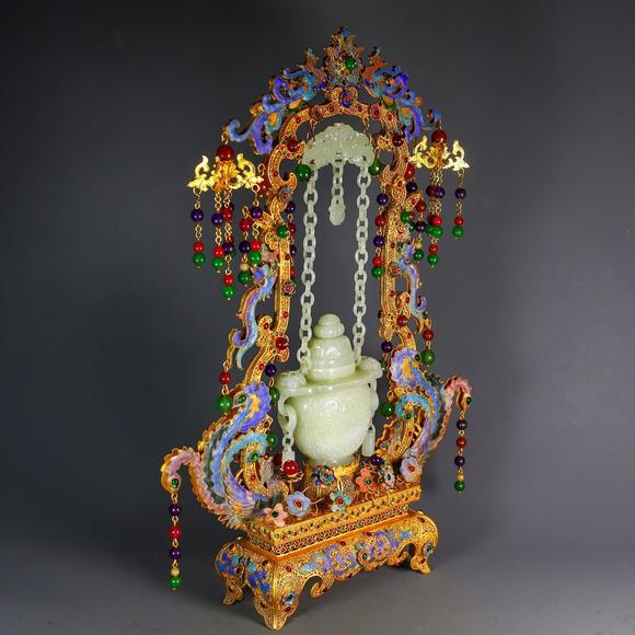 東京蕓術(shù)掐絲和田玉鏈條花籃
