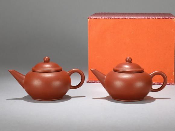 沐博拍卖墨缘斋景堂制 紫砂壶一对