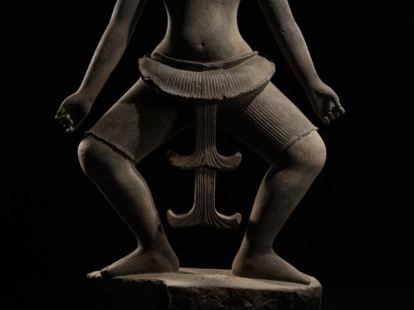 Galerie ZackeA MONUMENTAL (183 CM) SANDSTONE FIGURE OF A DANCING UMA, ANGKOR PERIOD, KOH KER STYLE
