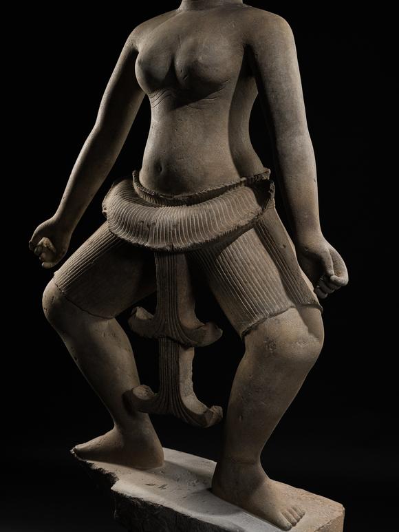 Galerie ZackeA MONUMENTAL (183 CM) SANDSTONE FIGURE OF A DANCING UMA, ANGKOR PERIOD, KOH KER STYLE