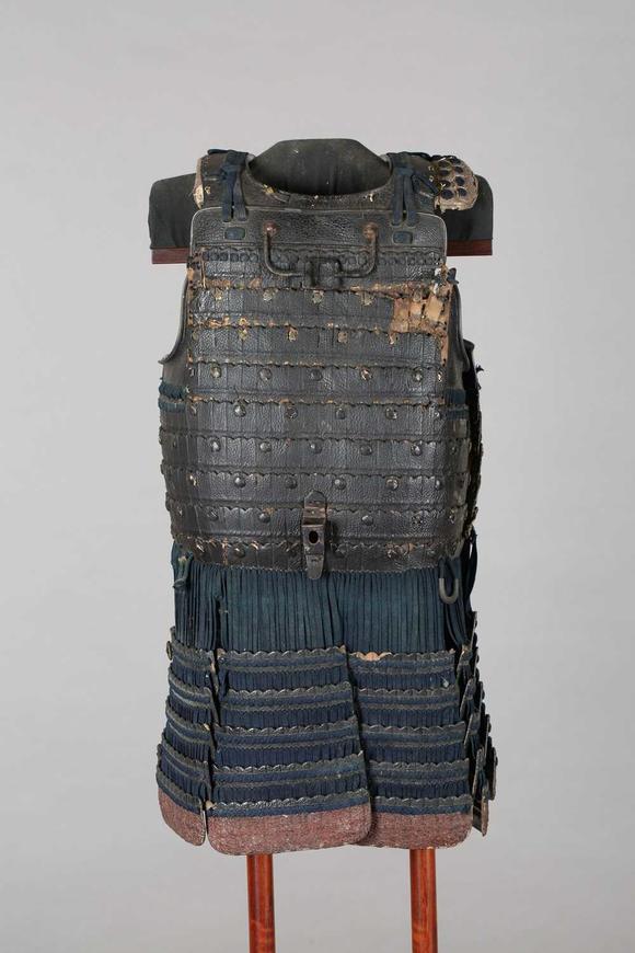 TooveysA scarce Japanese haramaki, Edo period, with padded wadakami